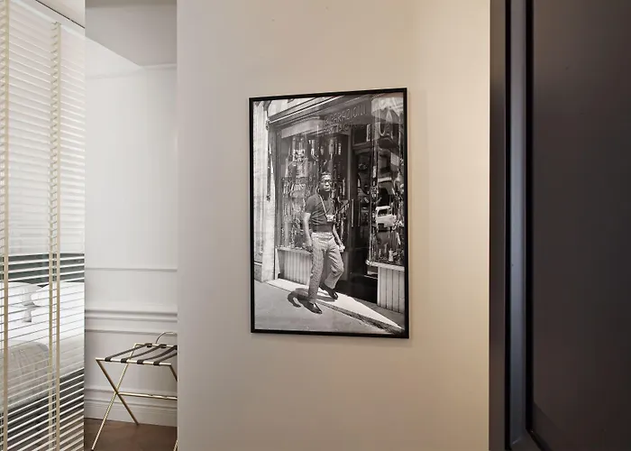 The Corner Otel Roma