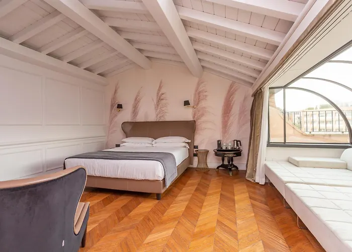 Otel The Corner 4*